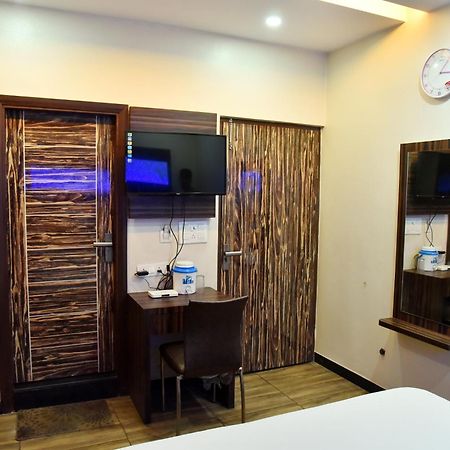 Hotel Midtown & Restaurant Jhunjhunu Extérieur photo