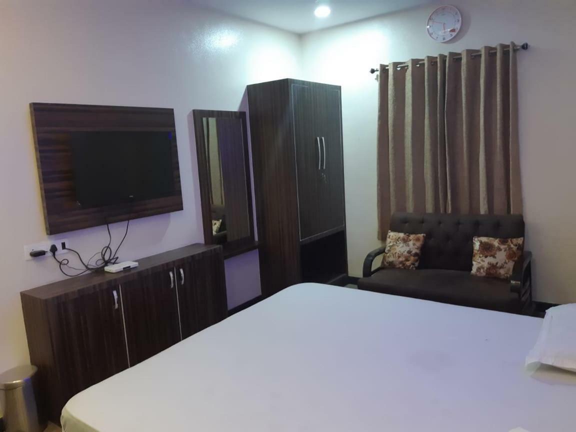 Hotel Midtown & Restaurant Jhunjhunu Extérieur photo